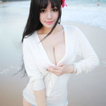 唐山车展朱可儿快手号,魅力绽放，车展女神风采独领风骚”
