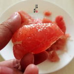 网红剥柚子方法,轻松解锁柚子皮，尽享美味时光